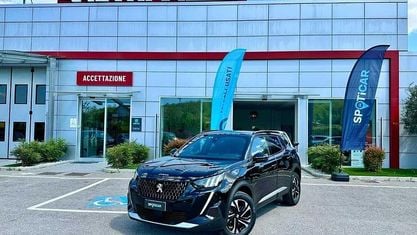 Usata Peugeot 2008 GT 131 CV (96 kW) 2023 Nero SUV