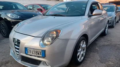 Usata Alfa Romeo MiTo Distinctive 85 CV (62 kW) 2014 Argento Utilitaria