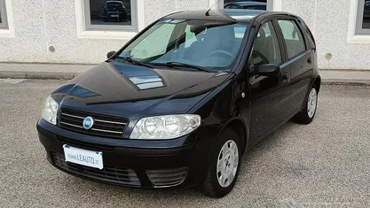 Usata Fiat Punto Dynamic 60 CV (44 kW) 2006 Nero Berlina