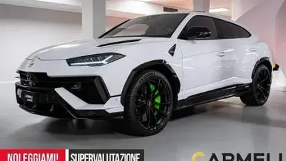 Usata Lamborghini Urus 666 CV (489 kW) 2024 Bianco SUV