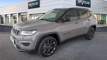 Grigio Usata 2020 Jeep Compass SUV | 18.450 € (Buon prezzo)