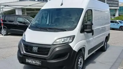 Usata Fiat Ducato 140 CV (102 kW) 2023 Bianco pastello Furgone