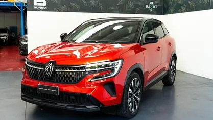 Begagnad Renault Austral Techno 130 HK (95 kW) 2023 Be style marrakech SUV