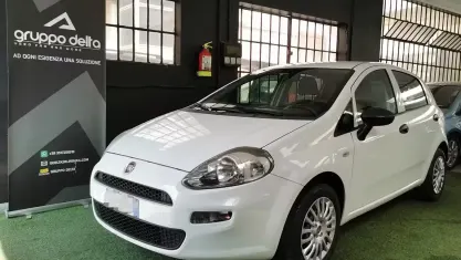 Usata Fiat Punto Street 69 CV (50 kW) 2018 Bianco Utilitaria
