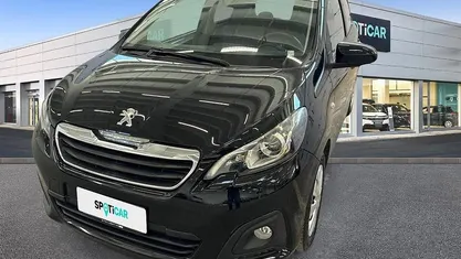 Usata Peugeot 108 Active 72 CV (52 kW) 2019 Utilitaria
