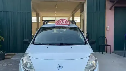 Usata Renault Clio II 85 CV (62 kW) 2010 Bianco Furgone