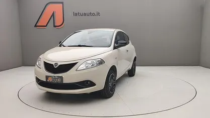 Beige Usata 2019 Lancia Ypsilon Gold Due volumi | 9890 € (Buon prezzo)