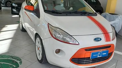 Usata Ford Ka 69 CV (50 kW) 2010 Bianco Berlina