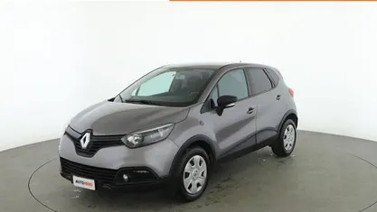 Usata Renault Captur Life 90 CV (66 kW) 2017 Grigio SUV