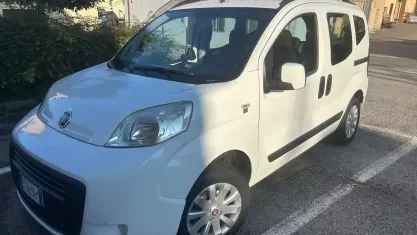 Usata Fiat Qubo Dynamic 70 CV (51 kW) 2013 Bianco Monovolume