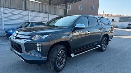Usata Mitsubishi L200 Select 150 CV (110 kW) 2021 Grigio Pick-up