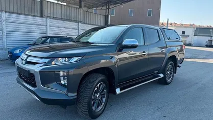 Usata Mitsubishi L200 Select 150 CV (110 kW) 2021 Pick-up