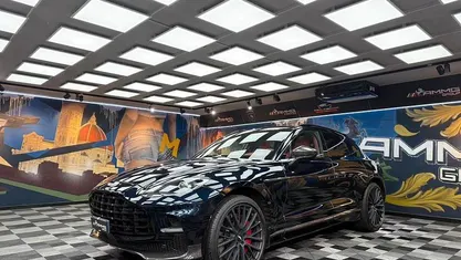 Usata Aston Martin DBX 707 707 CV (519 kW) 2023 Blu SUV