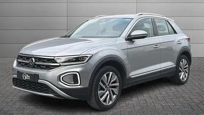 Grigio Usata 2022 VW T-Roc Style SUV | 26.900 € (Buon prezzo)