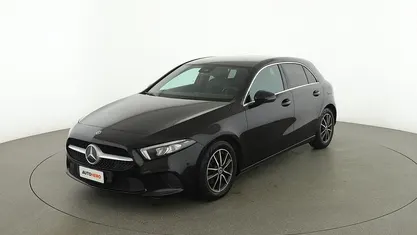 Gebraucht Mercedes A180 136 PS (100 kW) 2018 Schwarz Limousine