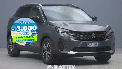 Usata Peugeot 3008 Allure 131 CV (96 kW) 2021 Grigio platinum SUV