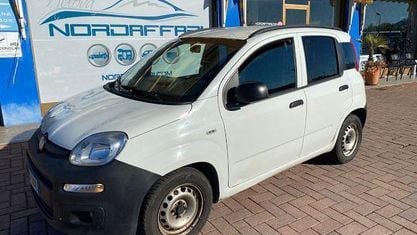 Usata Fiat Panda Pop 75 CV (55 kW) 2014 Bianco Utilitaria
