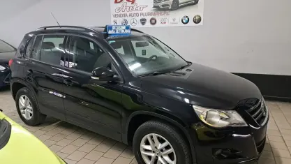 Usata VW Tiguan 140 CV (102 kW) 2010 Nero SUV