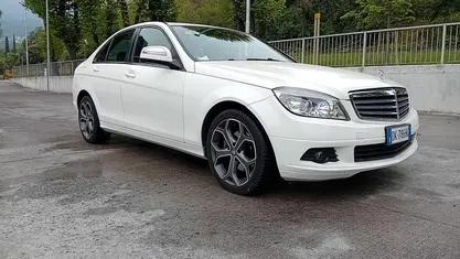 Usata Mercedes C220 170 CV (125 kW) 2007 Berlina