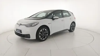 Usata VW ID.3 Pro Performance 150 kW (204 CV) 2023 Glacier white metallizzato nero Utilitaria