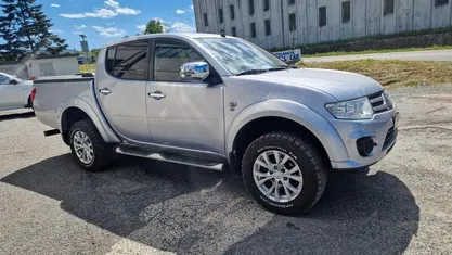 Usata Mitsubishi L200 Intense 178 CV (130 kW) 2015 Argento Pick-up