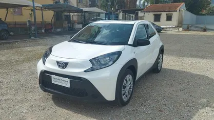Nuova Toyota Aygo X Active 72 CV (52 kW) 2025 Bianco SUV