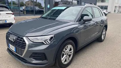 Usata Audi Q3 Business 150 CV (110 kW) 2022 Grigio SUV