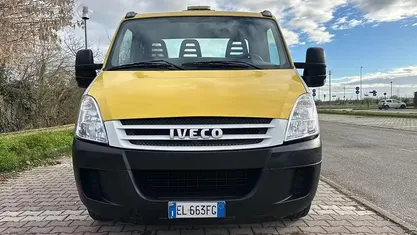 Usata Iveco 35.12 120 CV (88 kW) 2007 Furgone