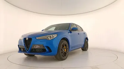 Usata Alfa Romeo Stelvio Quadrifoglio 510 CV (375 kW) 2021 Blu SUV