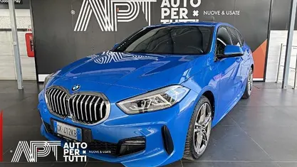 Usata BMW 118 Comfort Edition 150 CV (110 kW) 2021 Blu Utilitaria