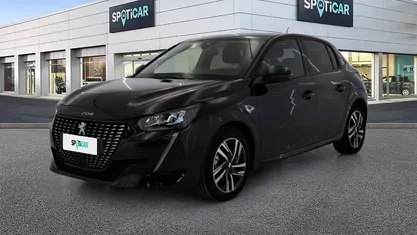Begagnad Peugeot 208 Allure 101 HK (74 kW) 2023 Svart Halvkombi
