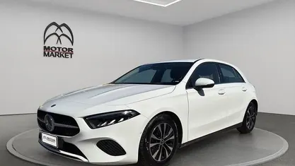 Usata Mercedes A180 Advanced 116 CV (85 kW) 2025 Bianco Berlina
