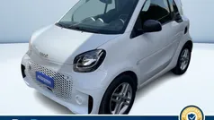Bianco pastello Usata 2020 Smart ForTwo Electric Drive Pure Tre volumi | 12.990 € (Buon prezzo)