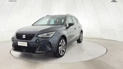 Usata Seat Arona FR 95 CV (69 kW) 2023 Grigio magnetich tech tetto nero SUV