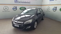 Usata 2012 Opel Astra Tre volumi | 5900 € (Buon prezzo)