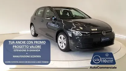 Usata VW Golf VIII Life 110 CV (80 kW) 2022 Grigio scuro Berlina