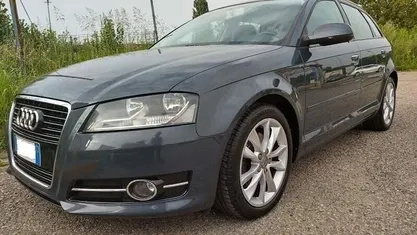 Usata 2011 Audi A3 Sportback Ambition Due volumi | 7499 € (Buon prezzo)