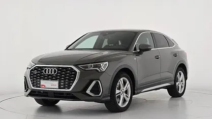 Nero Usata 2023 Audi Q3 Sportback S-Line SUV | 41.900 € (Buon prezzo)