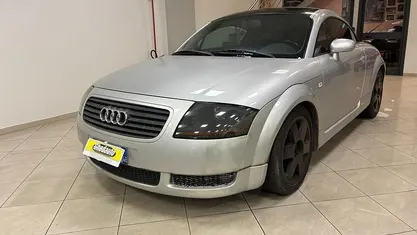 Usata Audi TT 179 CV (131 kW) 1999 Argento Coupé