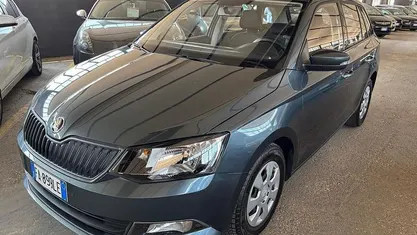 Usata Skoda Fabia Ambition 75 CV (55 kW) 2015 Utilitaria
