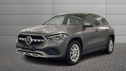 Usata Mercedes GLA200 Business 150 CV (110 kW) 2022 Grigio SUV