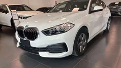 Bianco Usata 2021 BMW 118 Advantage Due volumi | 20.200 € (Super prezzo)