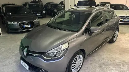 Usata Renault Clio Zen 90 CV (66 kW) 2016 Grigio Station wagon