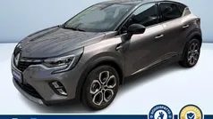 Grigio Usata 2021 Renault Captur Intens SUV | 16.400 € (Buon prezzo)