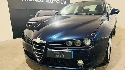 Usata Alfa Romeo 159 120 CV (88 kW) 2007 Blu Berlina