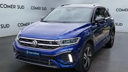 Usado VW T-Roc R-line 150 CV (110 kW) 2023 Azul SUV