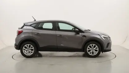 Usata Renault Captur Business 91 CV (66 kW) 2021 Grigiogrigio SUV