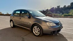 Grigio Usata 2006 VW Golf V Highline Tre volumi | 2500 € (Ottimo prezzo)