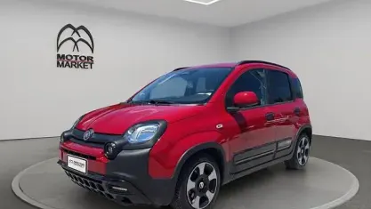 Usata Fiat Panda Cross Cross 70 CV (51 kW) 2025 Rosso passione Utilitaria