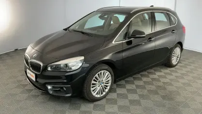 Usata BMW 218 Active Tourer Luxury Line 150 CV (110 kW) 2017 Nero Monovolume